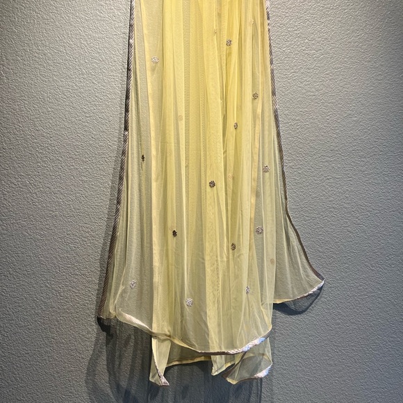 Beautiful anarkali Indian pakistani dress - Picture 2 of 7